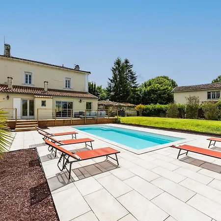 Le Domaine De Peyvideau Hébergement de vacances Carignan-de-Bordeaux